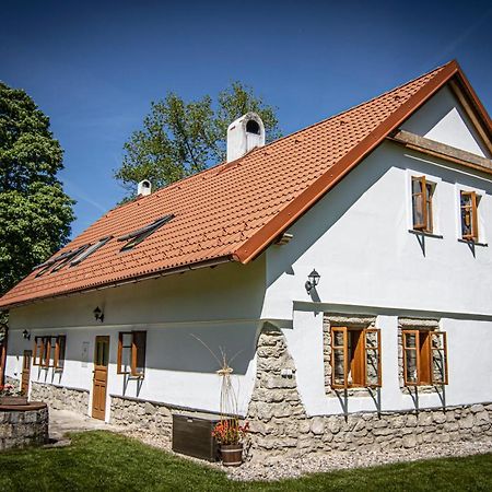 Chalupa Novy Vojirov Cp. 27 Nová Bystřice Bagian luar foto